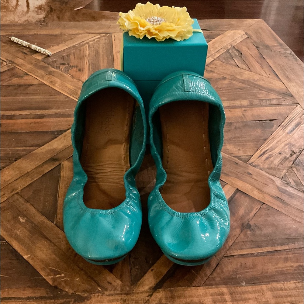 Tieks Patent Turquoise Ballet Flats